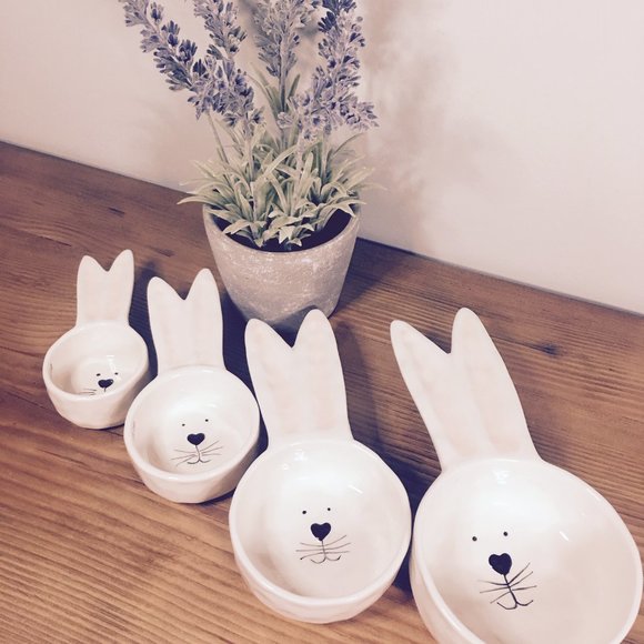 Strawberry Street Easter Bunny Rabbit Measuring cups (pairs with Rae Dunn) - Picture 2 of 2